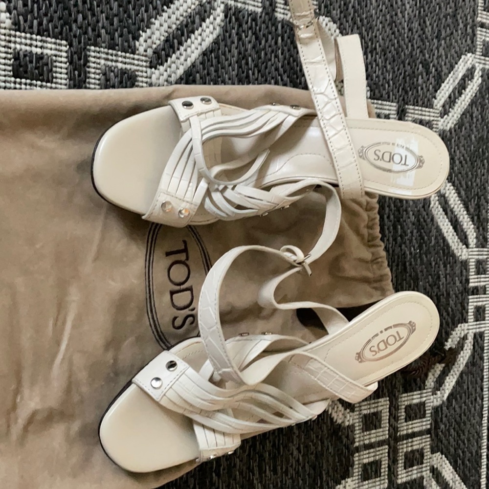 Ostrich heels